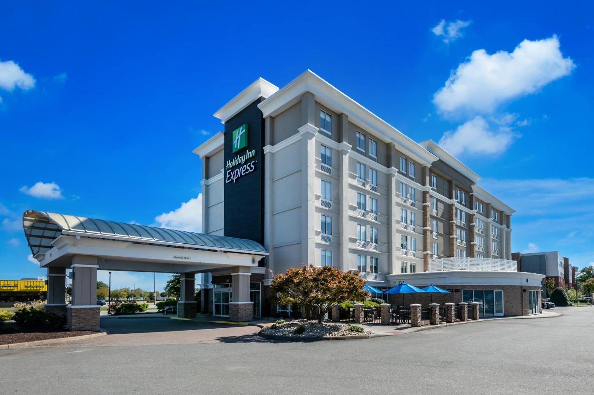 Holiday Inn Express Hotels- Hampton By Ihg Eksteriør bilde