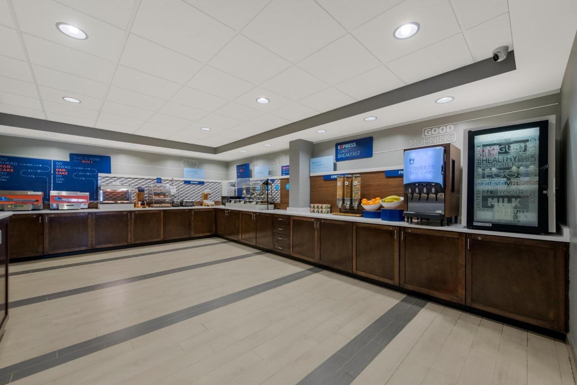 Holiday Inn Express Hotels- Hampton By Ihg Eksteriør bilde