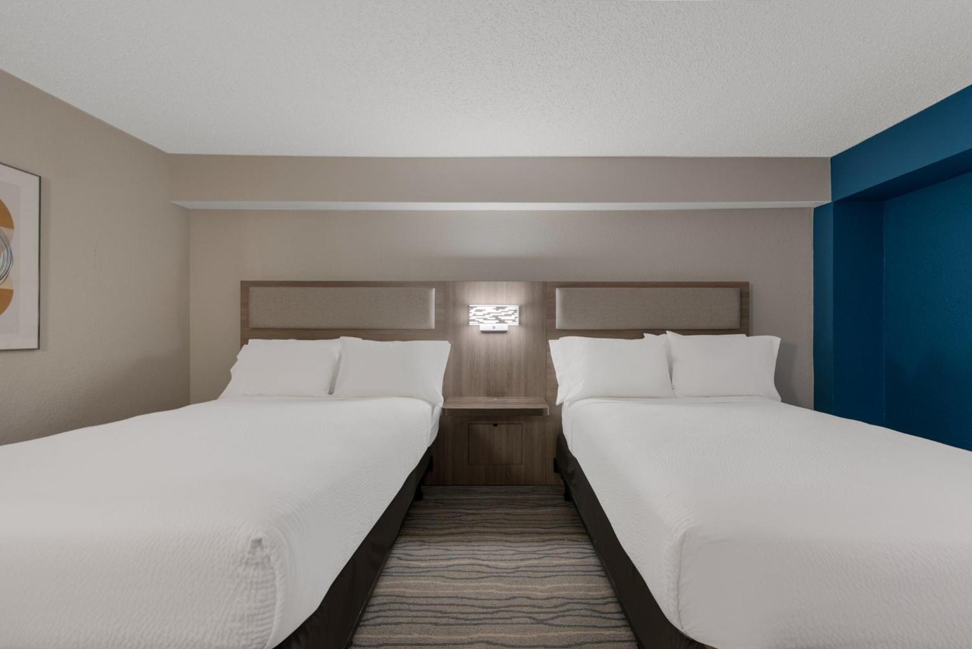 Holiday Inn Express Hotels- Hampton By Ihg Eksteriør bilde